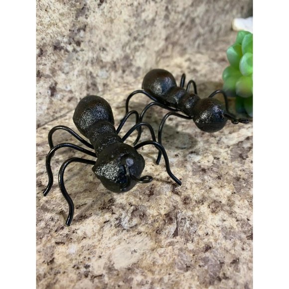 Set of 2 SOLID Metal Yard BLACK ANT WHIMSICAL Garden Decor Home Outdoor HL6 - Picture 6 of 6